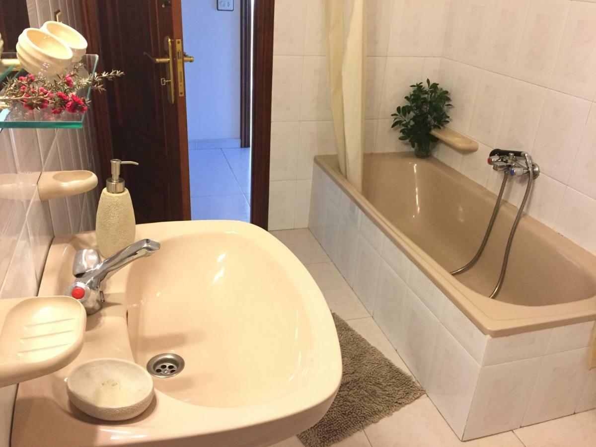 Apartamento Playa A 20 Minutos De Santiago Noia Eksteriør bilde